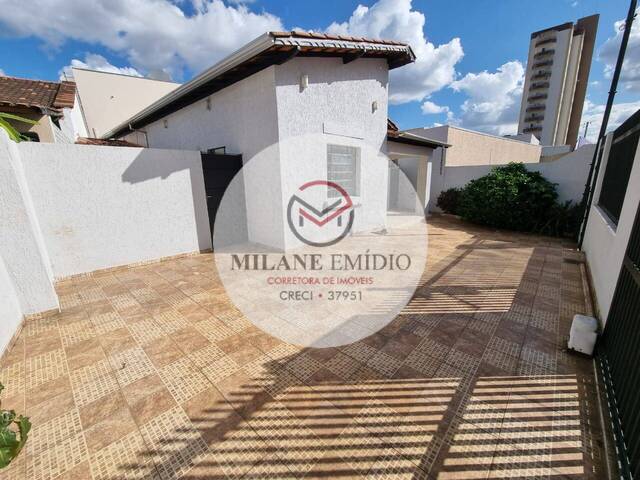 Casa para Venda em Catalão - 3