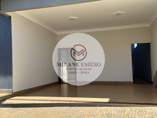 Casa para Venda em Catalão - 3