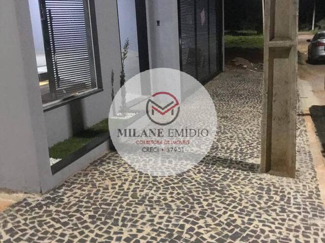 #119 - Casa para Venda em Catalão - GO