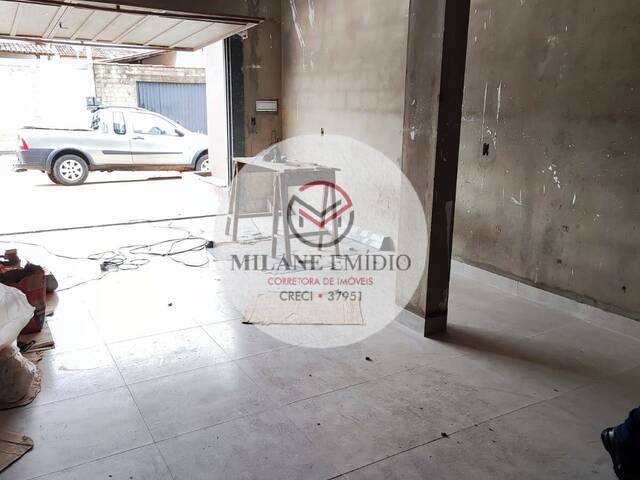 #120 - Sala para Venda em Catalão - GO - 2