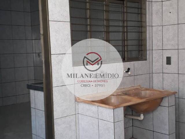#123 - Apartamento para Locação em Catalão - GO - 1