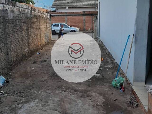 Casa para Venda em Catalão - 3