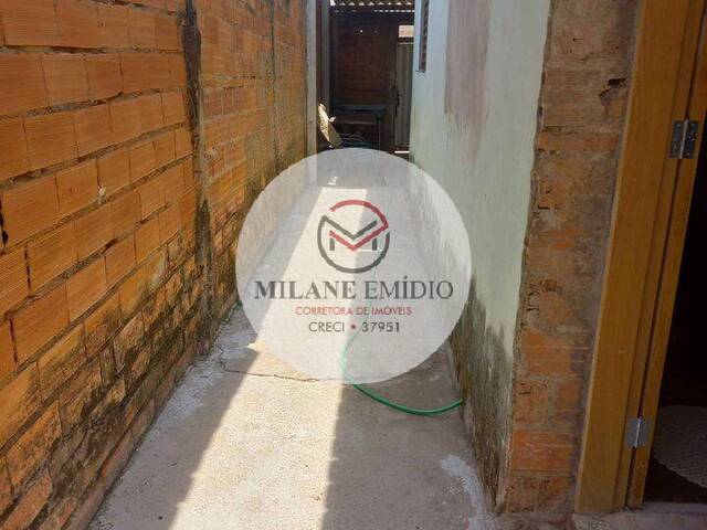 #144 - Casa para Venda em Catalão - GO - 3