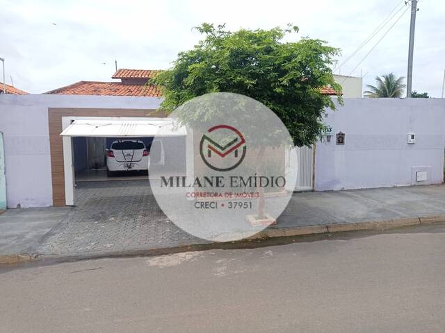 #162 - Casa para Venda em Catalão - GO - 1