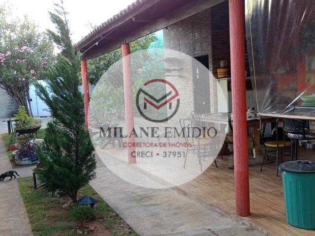 #175 - Casa para Venda em Catalão - GO