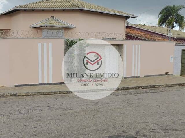 #181 - Casa para Locação em Catalão - GO - 1