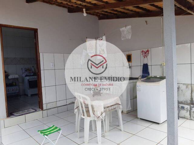 #241 - Casa para Venda em Catalão - GO - 3
