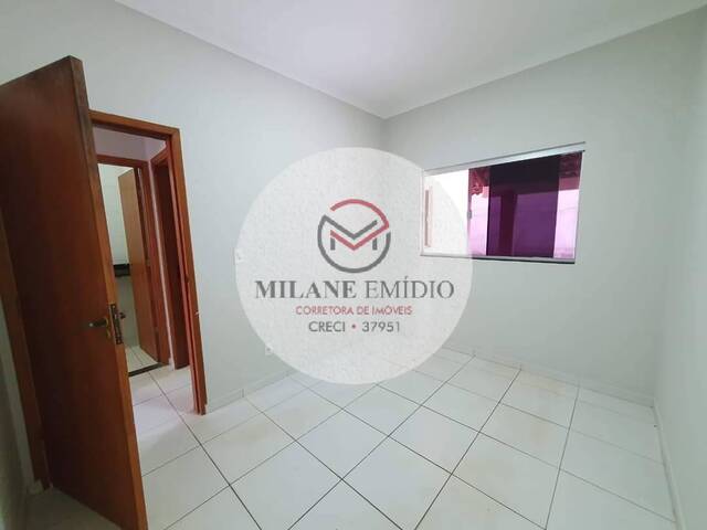 #245 - Casa para Venda em Catalão - GO - 2