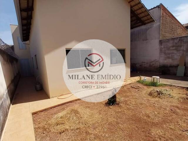#249 - Casa para Venda em Catalão - GO - 2