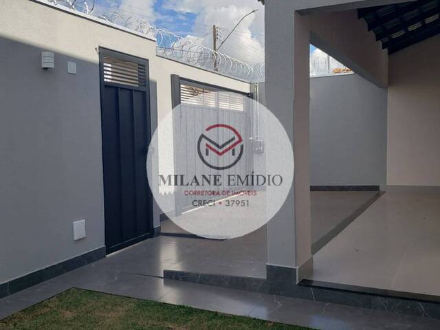 #250 - Casa para Venda em Catalão - GO - 1
