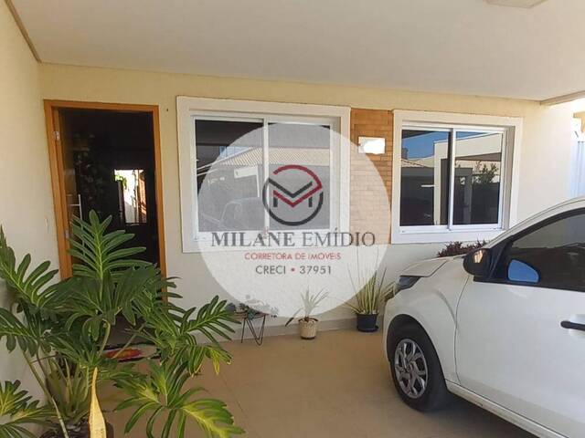 #278 - Casa em condomínio para Venda em Catalão - GO