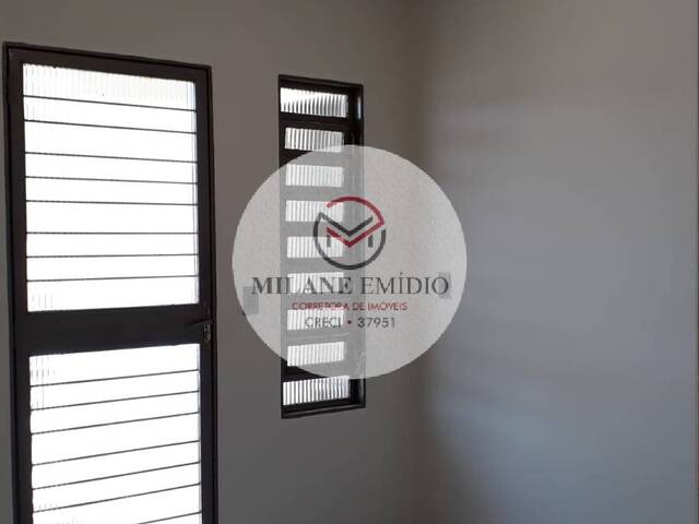 #320 - Apartamento para Venda em Catalão - GO - 1