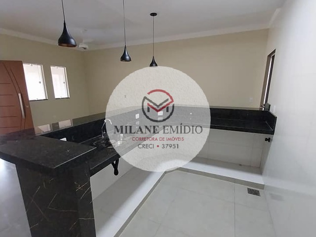 #410 - Casa para Venda em Catalão - GO - 2
