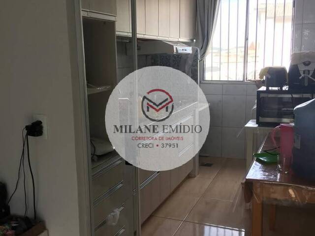 #415 - Casa para Venda em Catalão - GO - 2