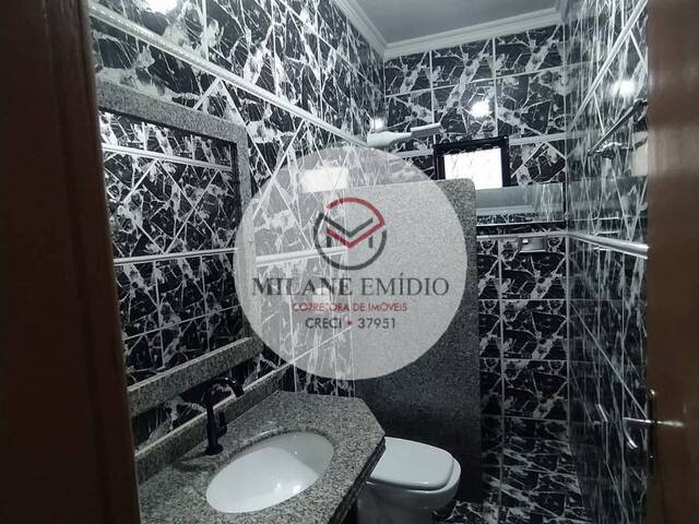 #428 - Casa para Venda em Catalão - GO - 3
