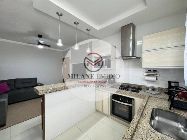 #448 - Casa para Venda em Catalão - GO - 2