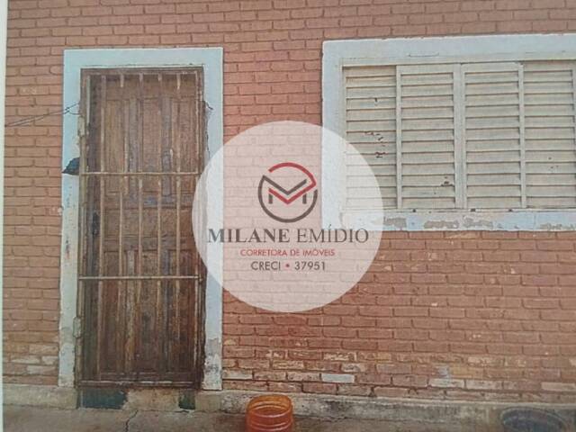 #452 - Casa para Venda em Catalão - GO