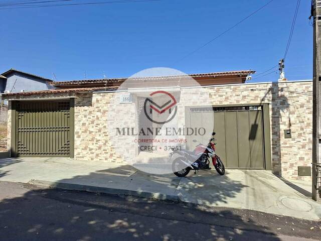 #460 - Casa para Venda em Catalão - GO - 1