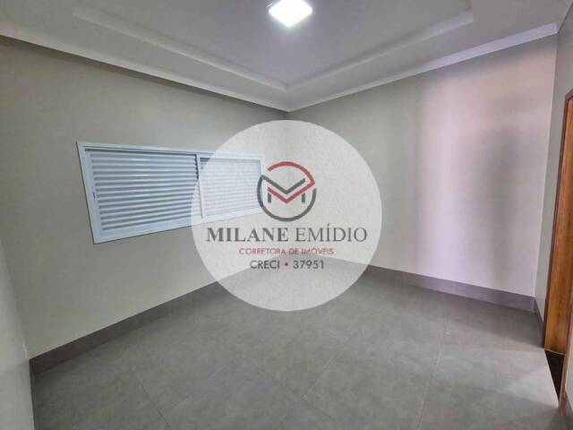 #461 - Casa para Venda em Catalão - GO - 3