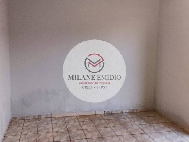 #498 - Casa para Venda em Catalão - GO - 2