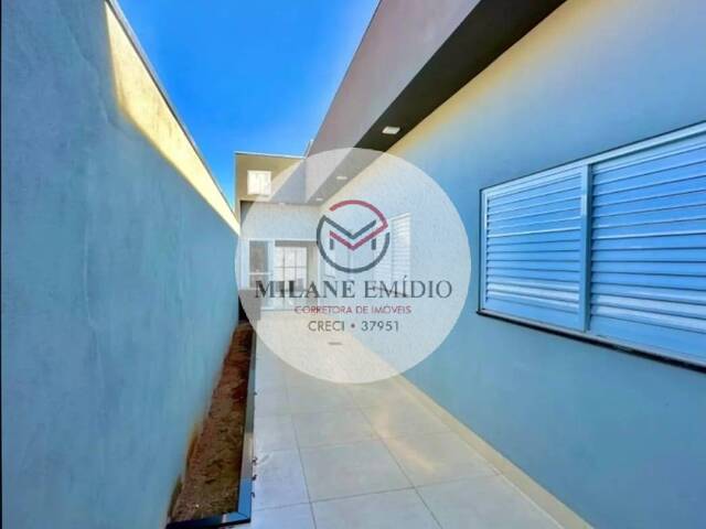 #549 - Casa para Venda em Catalão - GO - 2