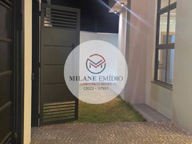 #550 - Casa para Venda em Catalão - GO - 2